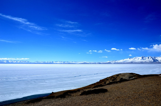 蓝天 冰湖