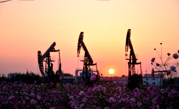 石油 油田景观