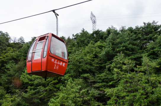 康定跑马山索道