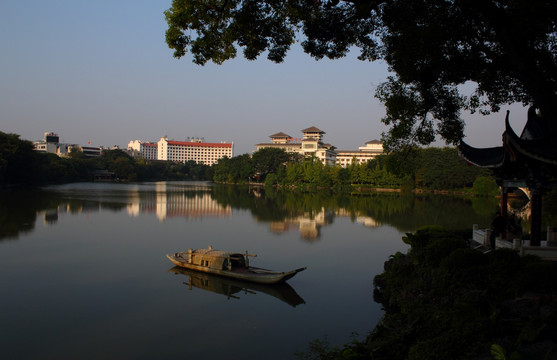 桂林榕湖