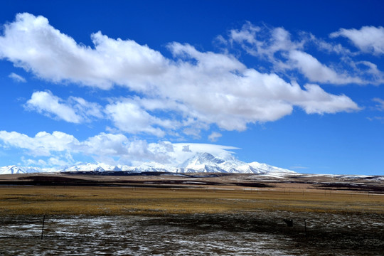 纳木那尼峰