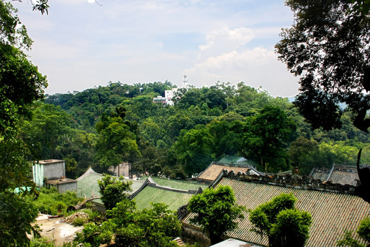 罗乳山风景建筑