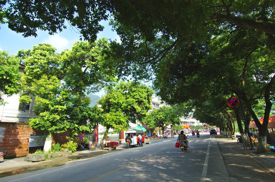 阳朔街景