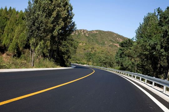 盘山公路