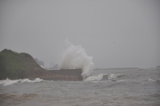 海边大浪