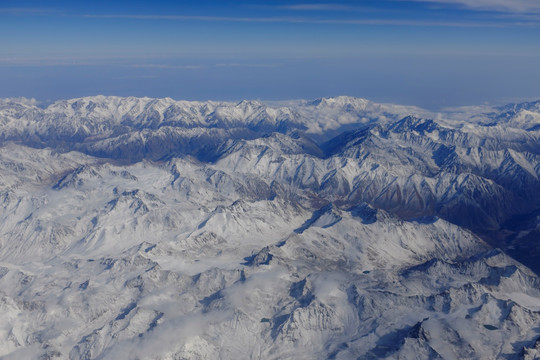 天山