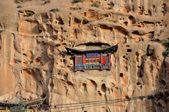 马蹄寺景区 寺庙 洞窟 石窟群