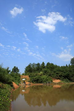 山水 蓝天 白云 水库 风光