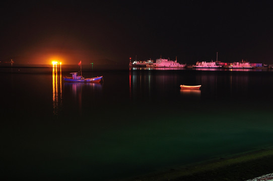 夜晚的大海