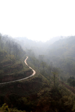 山间公路