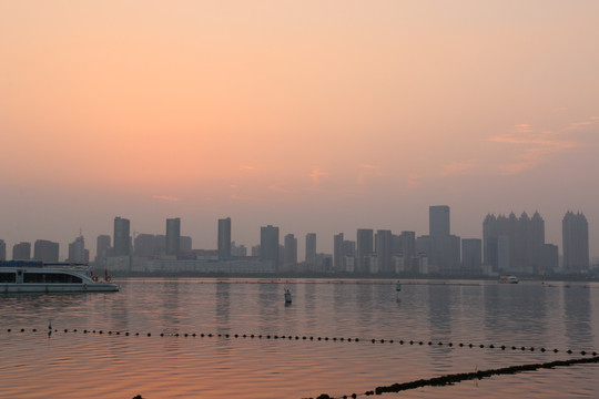 沙湖日落景色