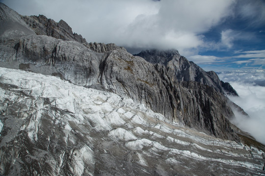 玉龙雪山