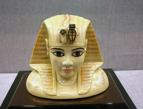 瓷塑古埃及人物头像
