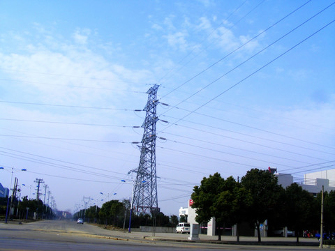 高压电线  铁塔
