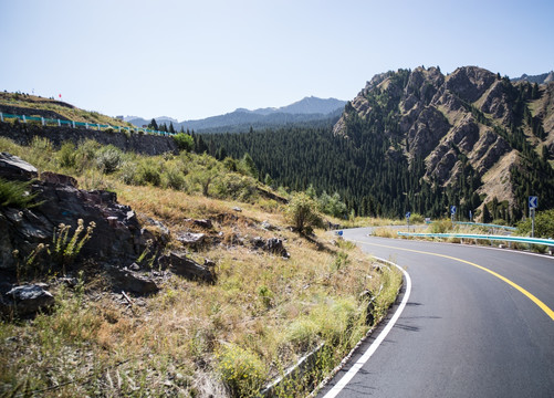 山路弯弯 公路 山道 弯道