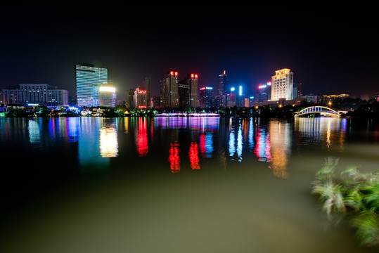 南宁 民歌湖夜景