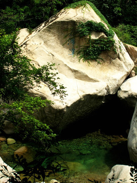 青岛崂山北九水不滞潭