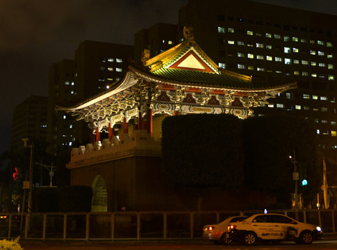 台北景福门夜景