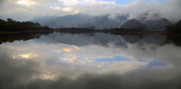 神龙架大九湖 山水景区 金秋