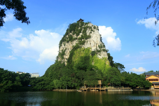 柳州 箭盘山 全景