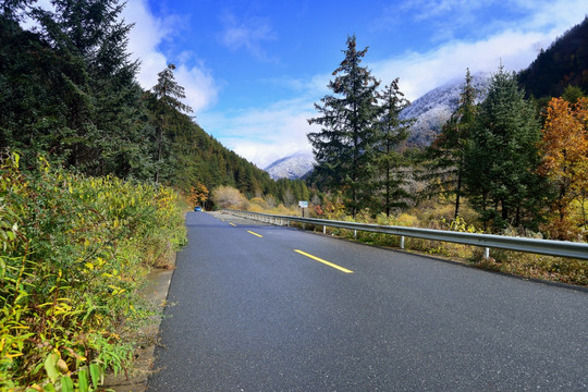 山区公路