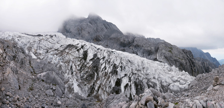 玉龙雪山高清全景图