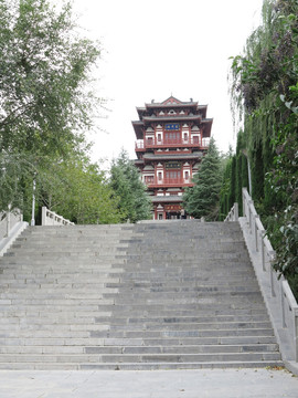 三门峡天鹅湖湿地公园迎祥阁