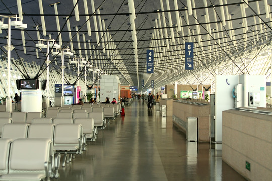 浦东机场T1航站楼