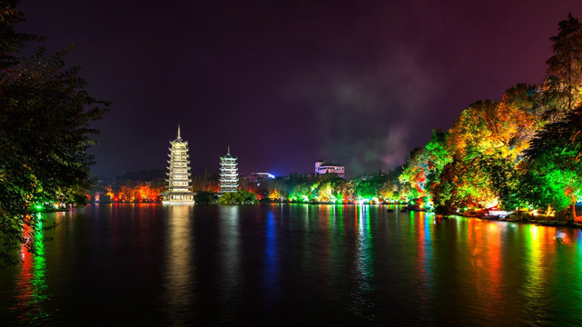 木龙湖夜景