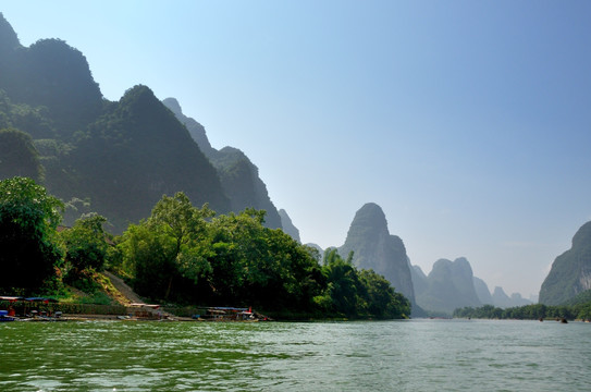 广西桂林漓江风景