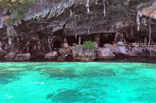 普吉岛露天泳池