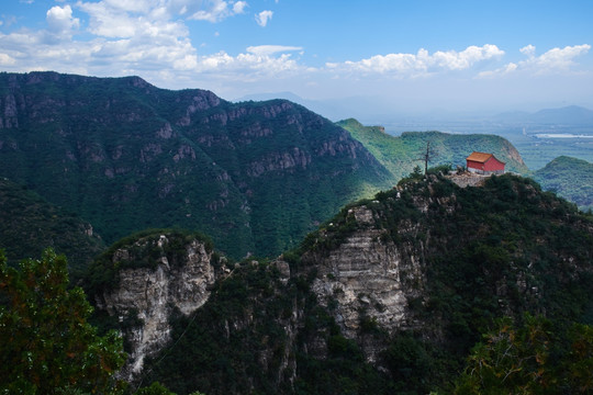 龙庆峡