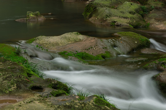 青城后山溪流