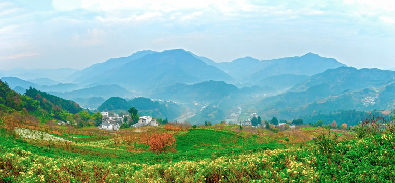 山峦田野坡山风光