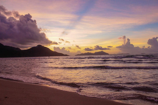 晨曦 日出 海滩 风景 jpg