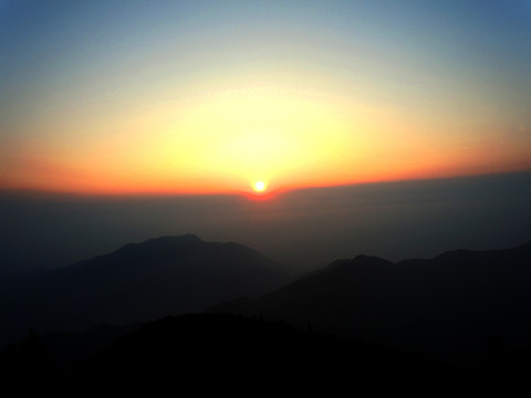 剪影夕陽