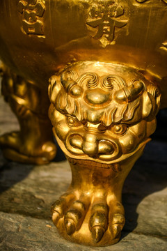 狻猊 香炉 铸铜 铸造 雕塑