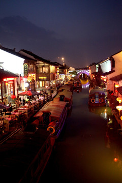 苏州山东塘街夜景