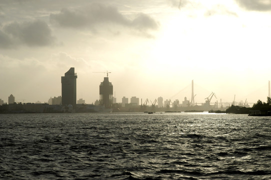 上海黄浦江晨曦