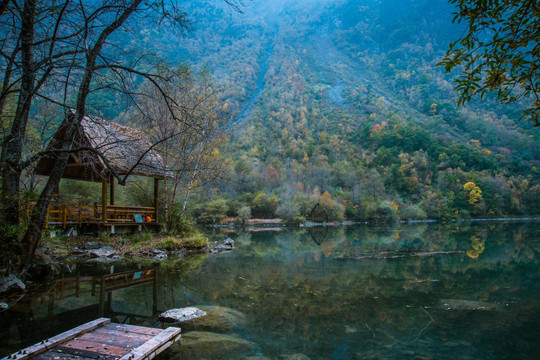 松坪沟风景 彩林 湖泊 水