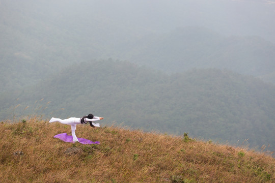 高山瑜伽