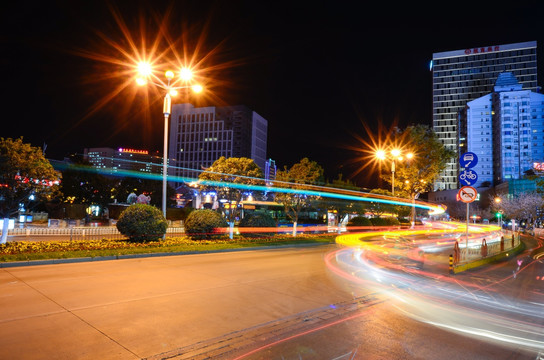 昆明金碧路夜景