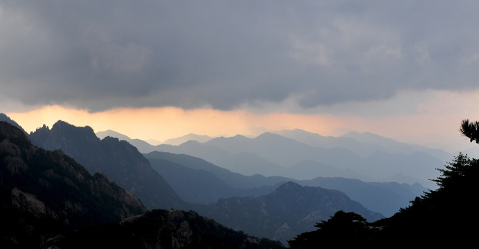 黄山风光 云雾 风雨黄山 云海