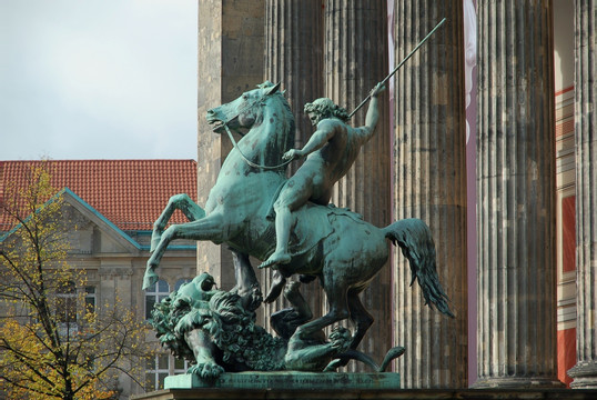 柏林老博物馆雕塑