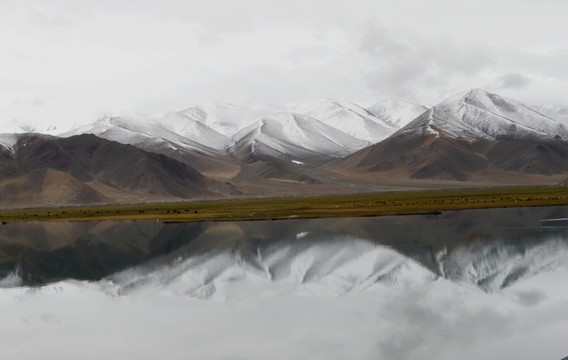 高原湖泊