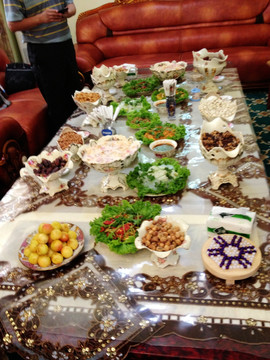新疆美食餐具