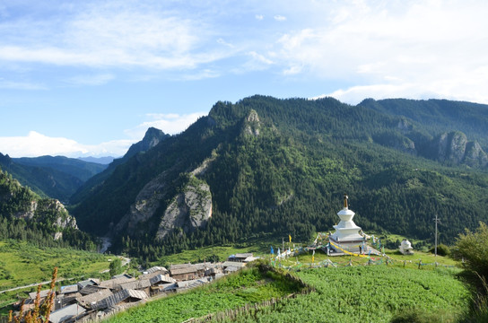 扎尕那 白塔 寺庙