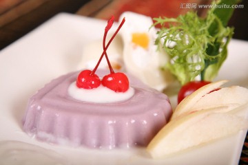 紫薯布甸拼香芒粉卷