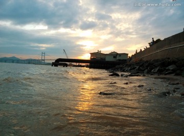 夕阳 海边