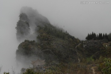 雾里看山